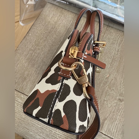 Tory Burch Emerson dome crossbody bag NWOT - Picture 16 of 17